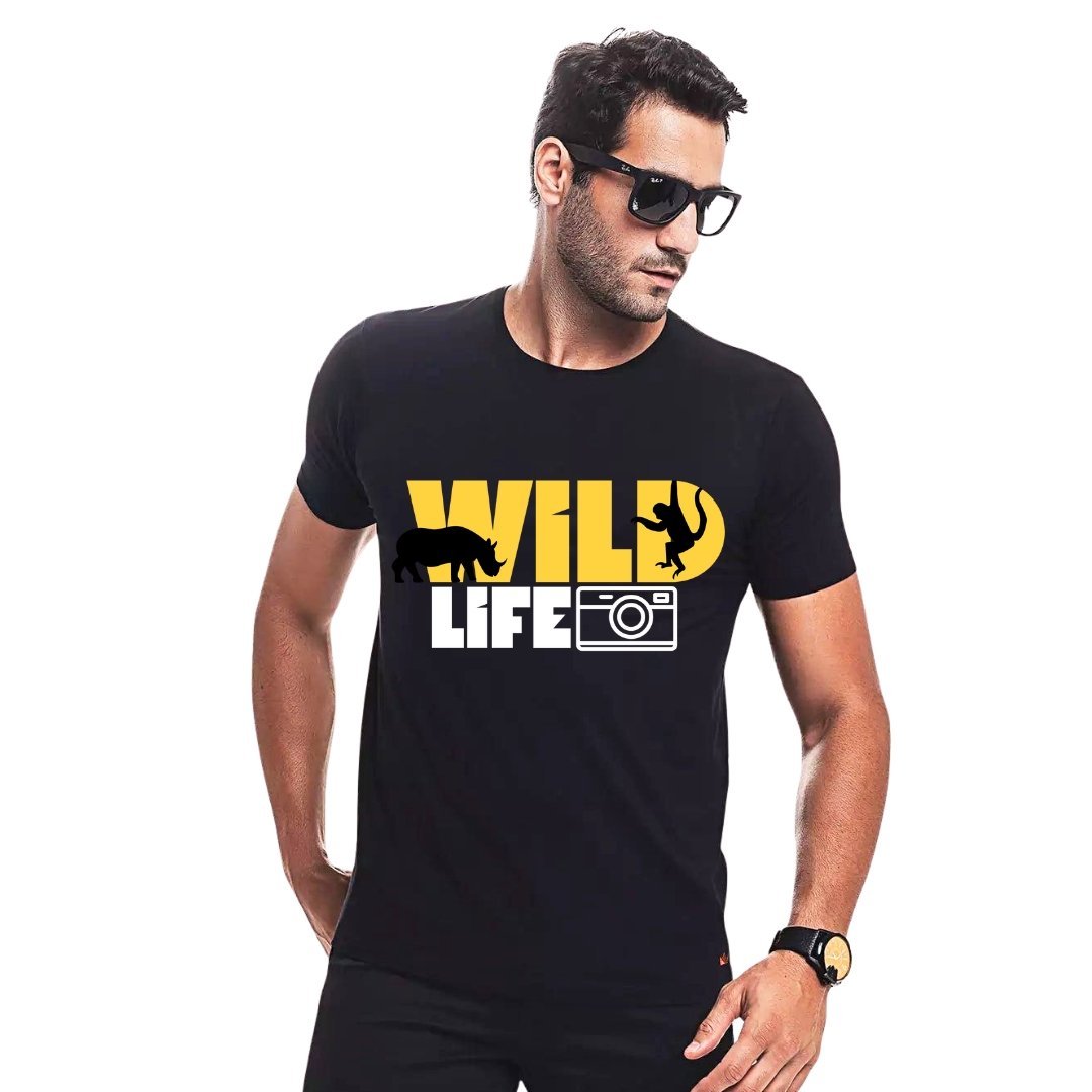 Wildlife Photographer - T-Shirt With Crew Neck